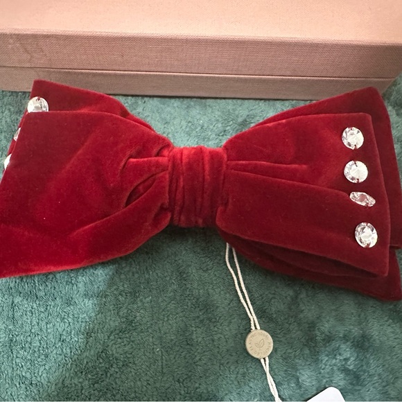 Miu miu Elegant Red Velvet Bow with Crystal Accents - Picture 1 of 5